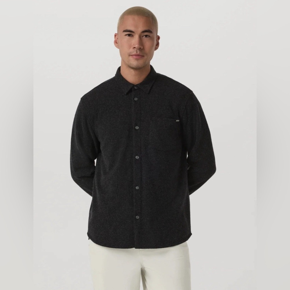 NEW Vuori mens Long Sleeve Altitude Wool Button Down - Relaxed Fit mens XL